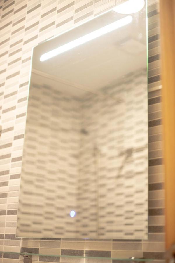 -Malagasunapts- Stylish City Centre Pool&Parking Dış mekan fotoğraf